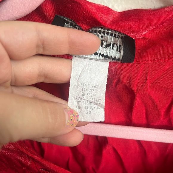 3X vampiric red vintage top with flared sleeves - Picture 5 of 9